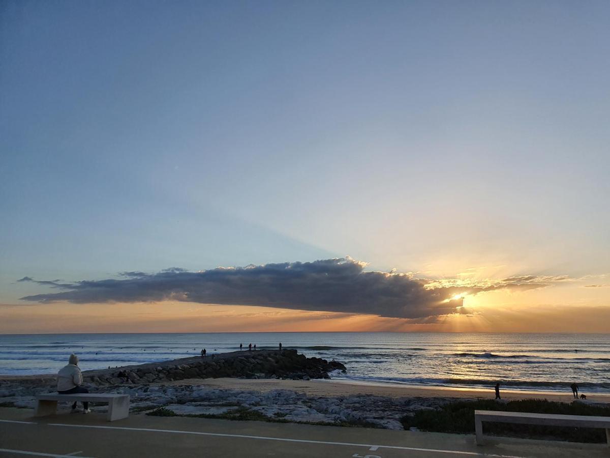 Appartamento Spacious Beach Flat In Costa Caparica By Soulplaces Costa da Caparica Esterno foto